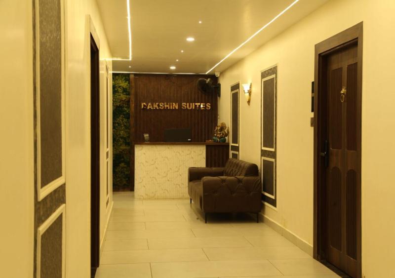 Dakshin Suites Srikakulam Esterno foto