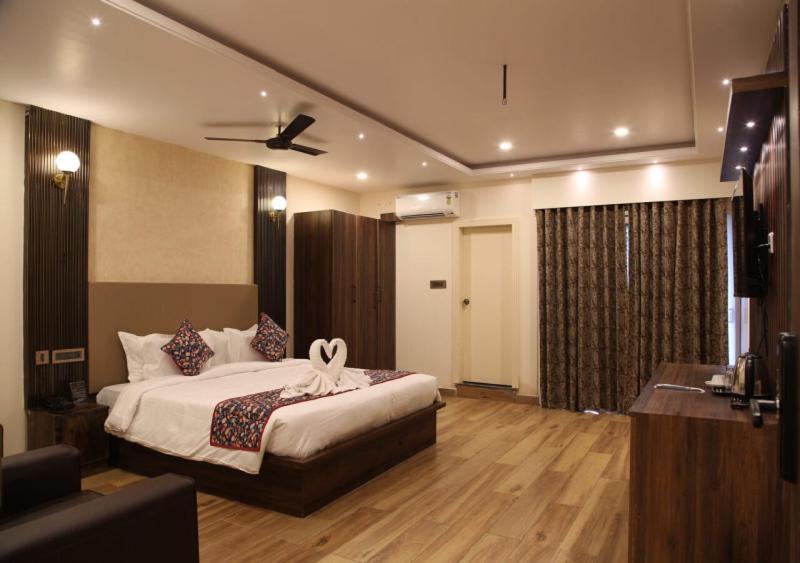 Dakshin Suites Srikakulam Esterno foto