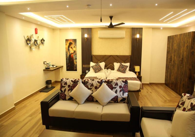Dakshin Suites Srikakulam Esterno foto